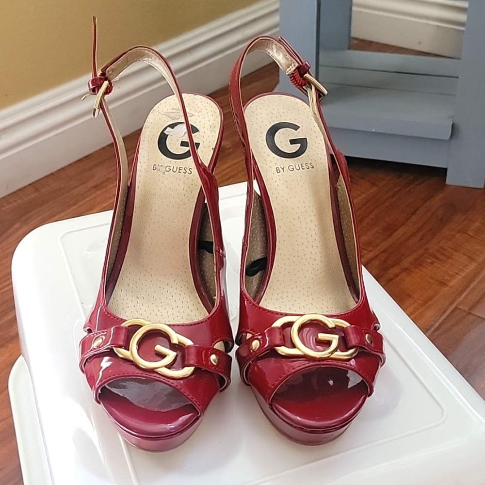 G by guess open toe pump
